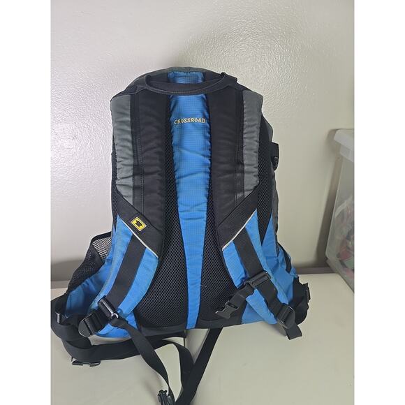 Mountainsmith Crossroad Backpack Hiking Trail School Dorm Ready Holiday Fall - Picture 5 of 9